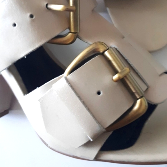 Leather Triangular Heel Sandals with Buckles - Picture 5 of 9